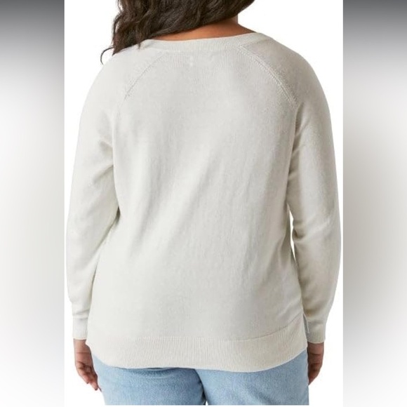 Lucky Brand V neck sweater - Picture 2 of 5